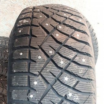 NITTO 285/60 R18 120T Therma Spike